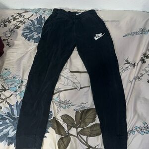 Black Nike Sweatpants (Youth L)